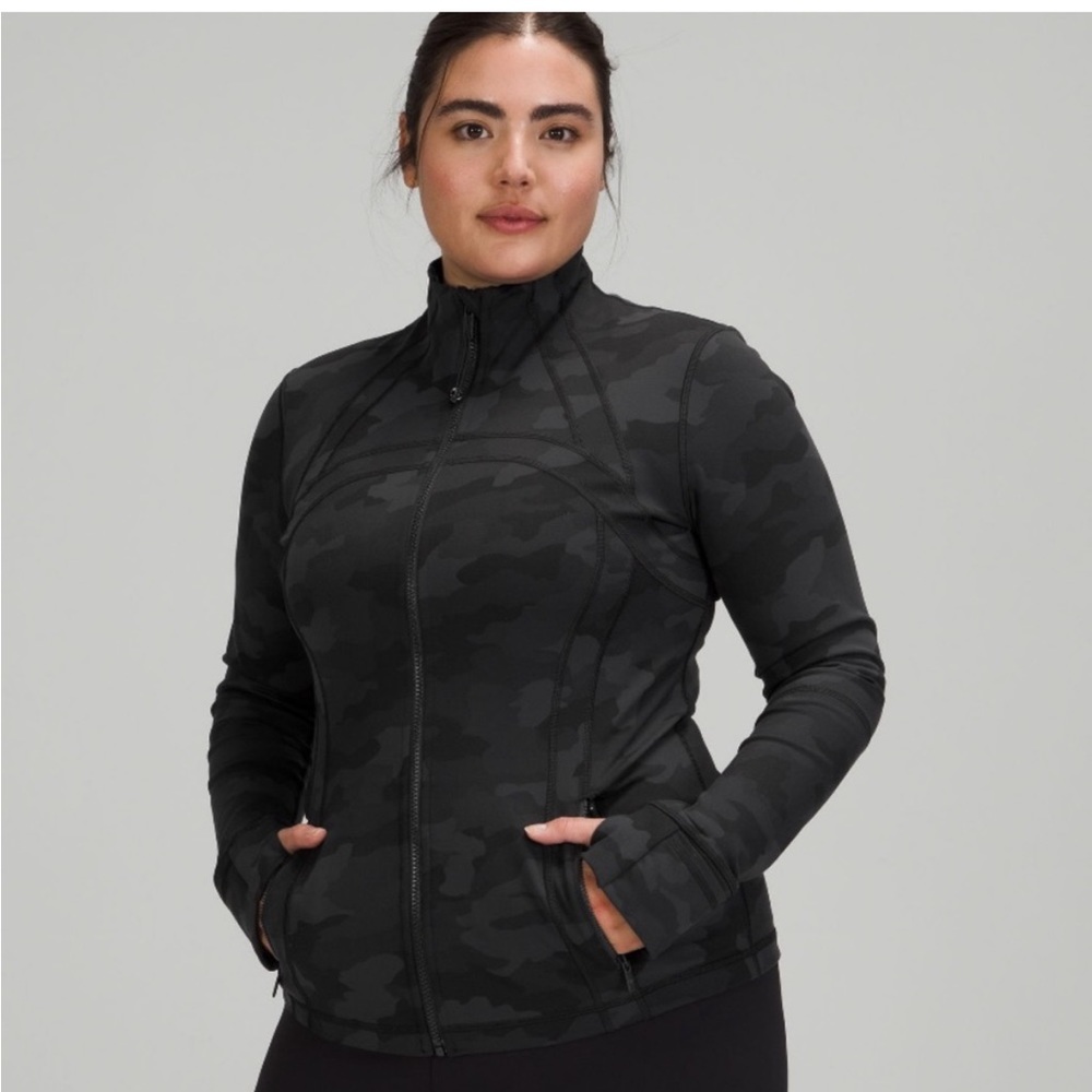 LULULEMON DEFINE JACKET
